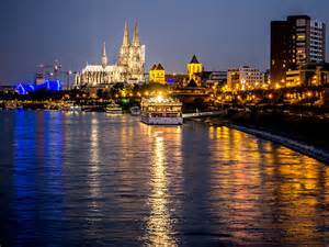 Beautiful river cruises through Europe Beautiful river cruises through Europe