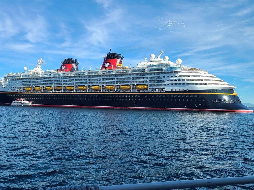 DCL Ship 2 Disney Cruise Line